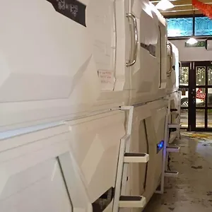 ** Hotel Vspace Capsule & Cafe Malaysia